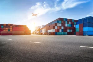 Ocean Freight Rates 2025: Complete Guide with Cost-Saving Tips